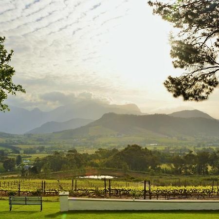 La Petite Ferme Hotel Franschhoek Buitenkant foto